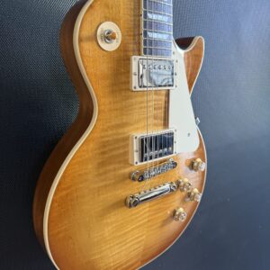 Gibson Exclusive Limited Edition Les Paul Dirty Lemon Standard with T-Top Pickups and Historic Pickup Rings for Vintage 59 Burst Vibes with Case Candy, OHSC, Mint Condition Electric Guitar